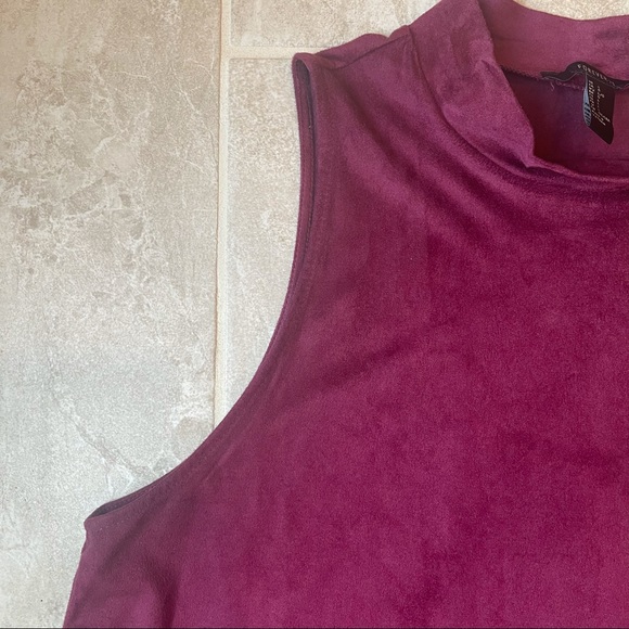 Forever 21 burgundy suede/velvet mini dress - Picture 7 of 14
